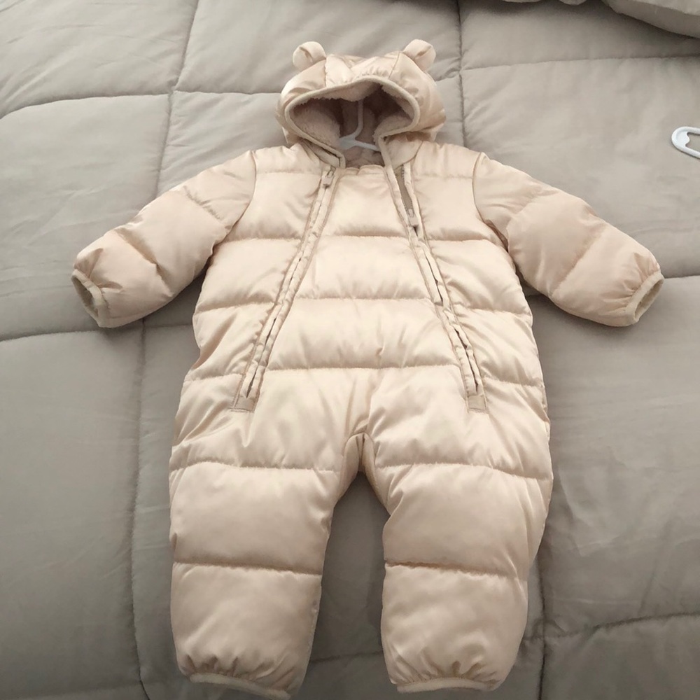 Gap baby onesie coat with fur inside
